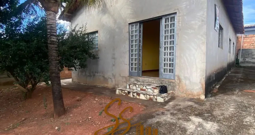 Casa no bairro Planalto, Mateus Leme