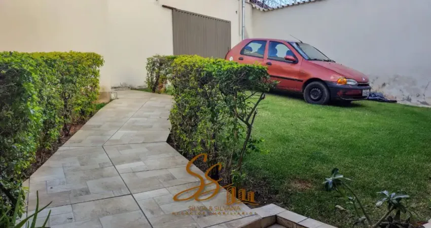 Casa à venda no bairro Cidade Nova  I — Juatuba/MG  Lote total de 370 m²