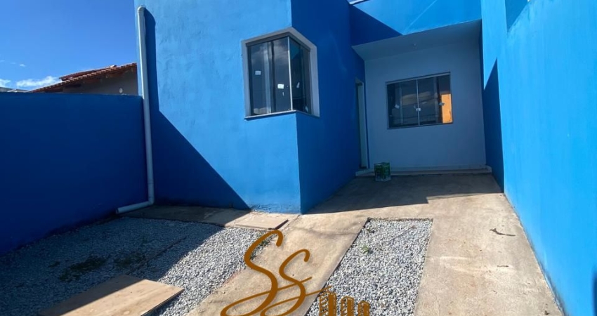 Casa à Venda no Bairro Santa Clara - Mateus Leme/MG Área total 180 m²   área construída  80 m²