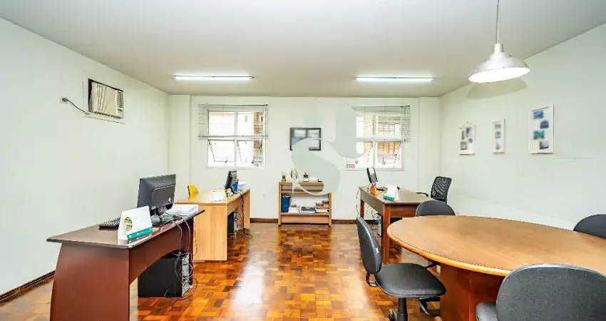 Atenção! Sala comercial à venda no Batel - sala com banheiro e garagem exclusiva e coberta