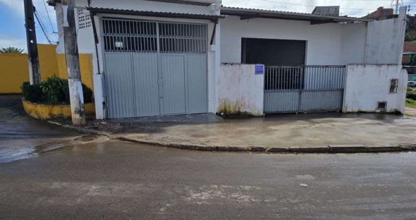 Barracão / Galpão / Depósito para alugar na Rua Rafael Pastore Neto, 11, Itapuã, Salvador