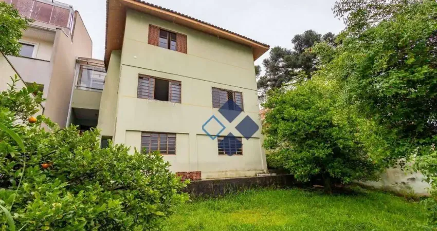 Casa com 4 quartos + APTO anexo, 301 m² por R$ 1.349.000 - Guabirotuba - Curitiba/PR