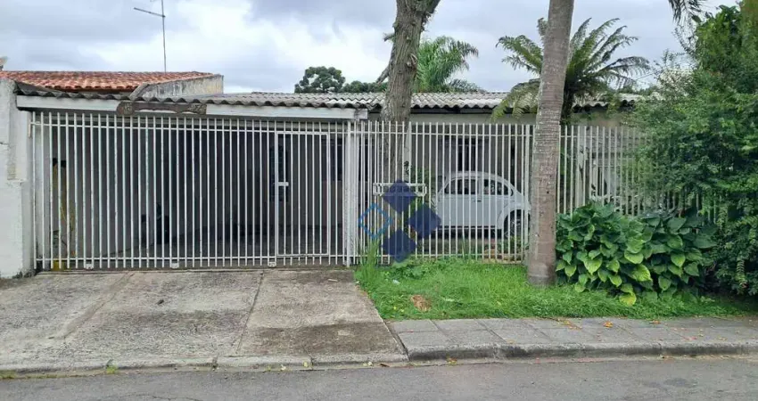 CASA TÉRREA ACONCHEGANTE, EM LOCALIZAÇÃO PRIVILEGIADA DO ORLEANS, CURITIBA, PR