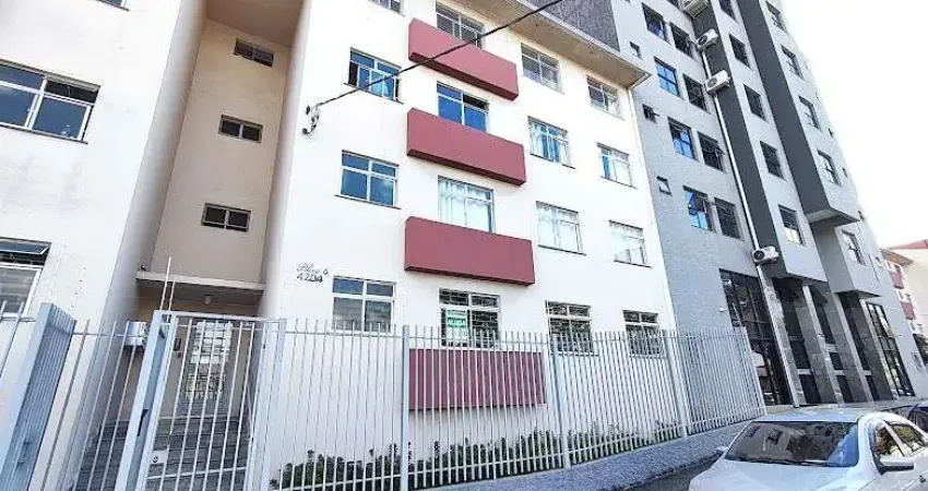 Apartamento com 2 quartos  para alugar, 47.00 m2 por r$1300.00  - parolin - curitiba/pr