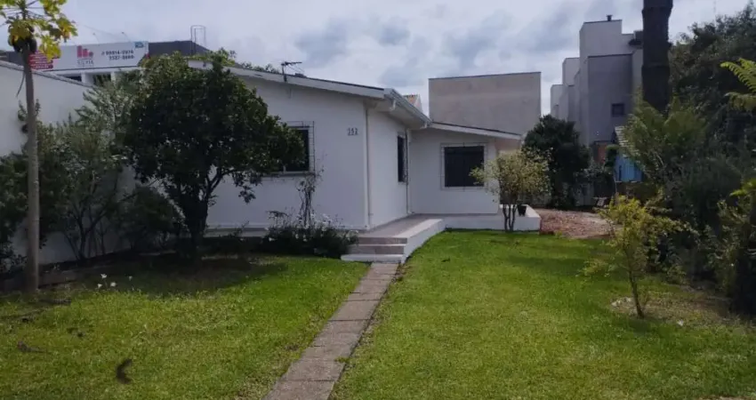 Residência com 2 quartos  à venda, 70.00 m2 por R$750000.00  - Novo Mundo - Curitiba/PR