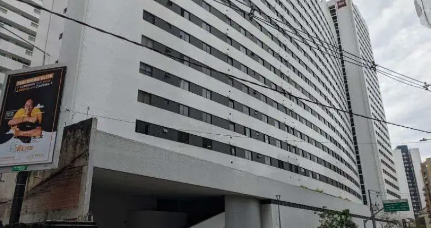 Apartamento com 2 quartos  para alugar, 65.00 m2 por R$3200.00  - Centro - Curitiba/PR