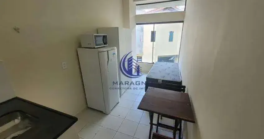 Kitnet para Locação em Taboão da Serra, Jardim Maria Rosa, 1 dormitório, 1 banheiro