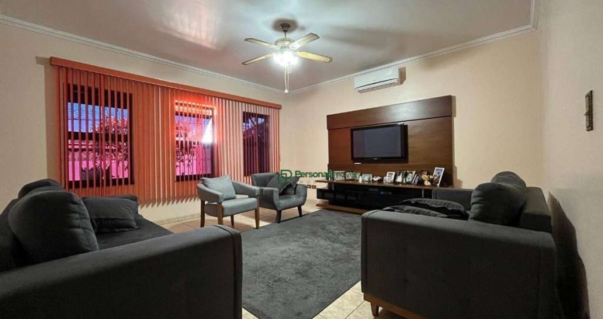 Sobrado de 328m² com 4 dormitórios à venda - São Manoel - Americana/SP
