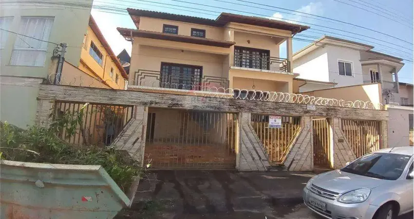 Casa com 4 quartos à venda no Recanto dos Colibris, Conselheiro Lafaiete 