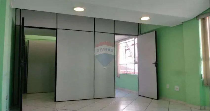 Comercial Ideal no Centro de Conselheiro Lafaiete MG!