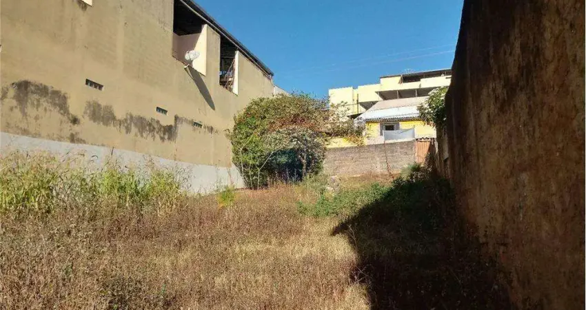 Terreno à venda no Albinópolis, Conselheiro Lafaiete 