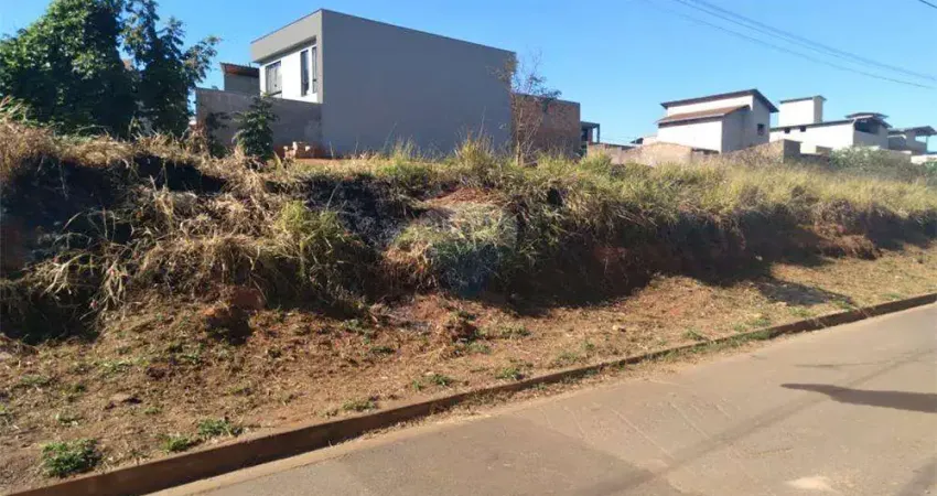 Terreno à venda na RUA GILSON BARRETO, C, Primavera, Congonhas