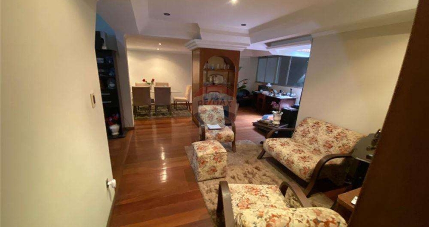 EXCELENTE APARTAMENTO Á VENDA NO  CENTRO DE CONSELHEIRO LAFAIETE MG!