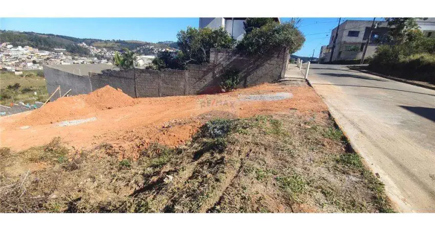 Terreno à venda no Santo Agostinho, Conselheiro Lafaiete 