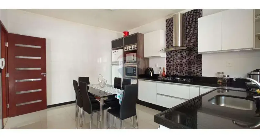 Casa com 3 quartos à venda no Santa Luzia, Conselheiro Lafaiete 