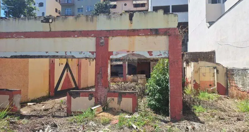 Terreno à venda no Centro, Conselheiro Lafaiete 