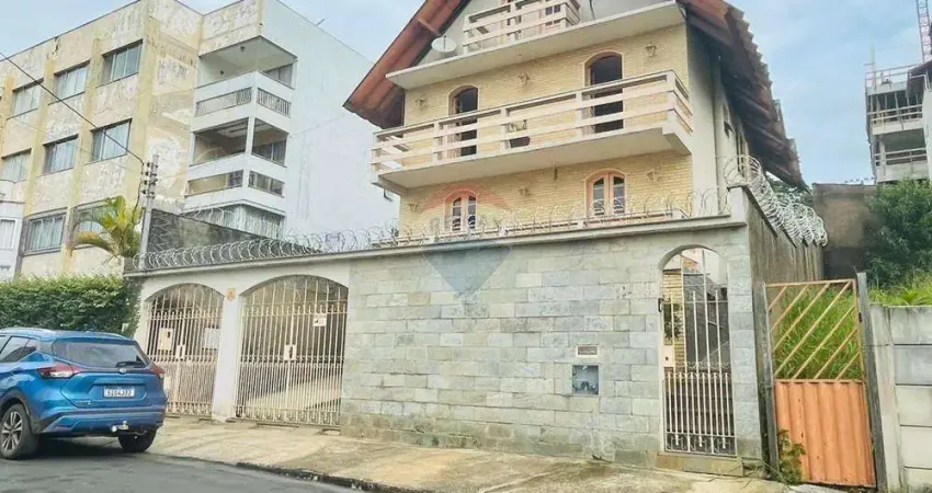 Casa encantadora no bairro angélica – conforto, elegância e qualidade de vida pertinho do centro de conselheiro lafaiete!