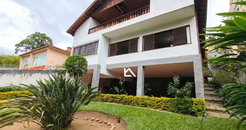 Casa com 3 dormitórios à venda, 245 m² por R$ 1.250.000,00 - Golfe - Teresópolis/RJ