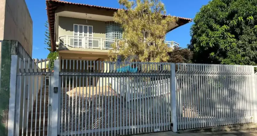 Sobrado para Venda em Brasília, Setor Habitacional Vicente Pires, 6 dormitórios, 2 suítes, 4 banheiros, 5 vagas