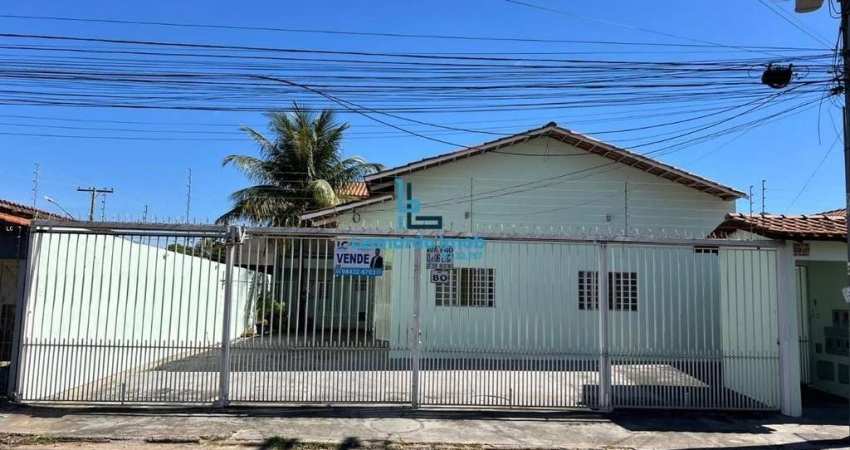 Casa para Venda em Goiânia, Setor Bueno, 6 dormitórios, 2 suítes, 3 banheiros, 8 vagas