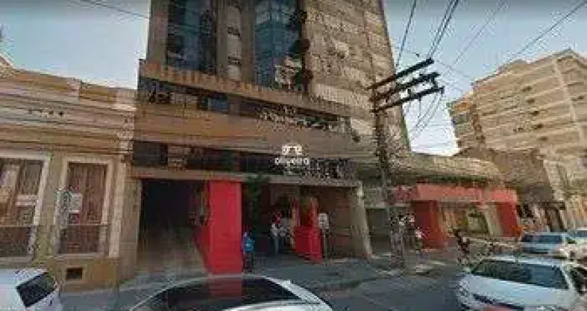 Casa comercial à venda no Centro, Pelotas 