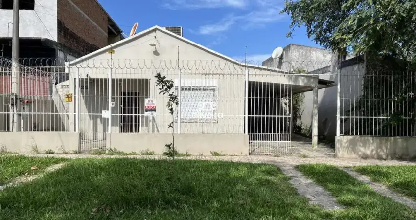 Casa com 3 quartos para alugar no Laranjal, Pelotas 