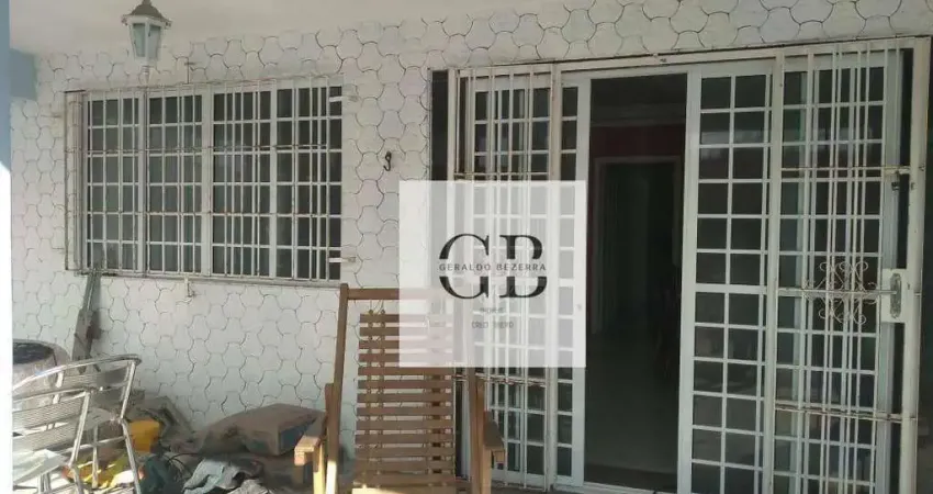 Casa com 3 dormitórios à venda, 180 m² por R$ 640.000,00 - Jardim Marina - Mongaguá/SP