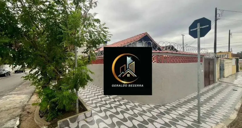 Casa à venda no Balneário Pires, Praia Grande 