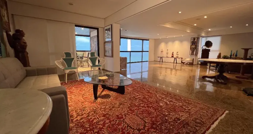 Triplex Avenida Boa Viagem - 7 suítes