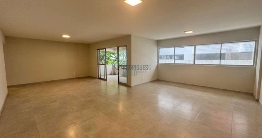 Apartamento 152 m2 - Reformado - 3 quartos (1 suíte) -  Boa Viagem  -  Recife/PE - Edf Praia de Geriba