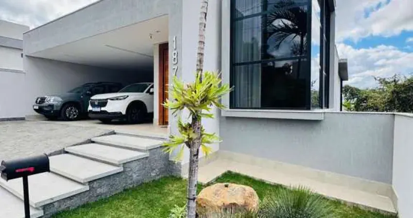 Casa em condomínio fechado com 4 quartos à venda na Chácara Cotia, Contagem