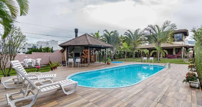 Casa em condomínio fechado com 4 quartos para alugar na Servidão Teixeira, 411, Campeche, Florianópolis