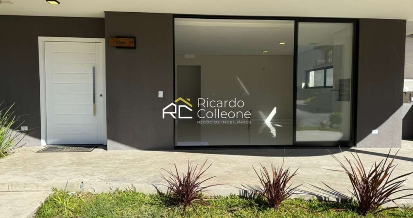 Casa em Condomínio Fechado, Nova! Face Norte, 396m2, 4 Suítes, 6 Vagas.