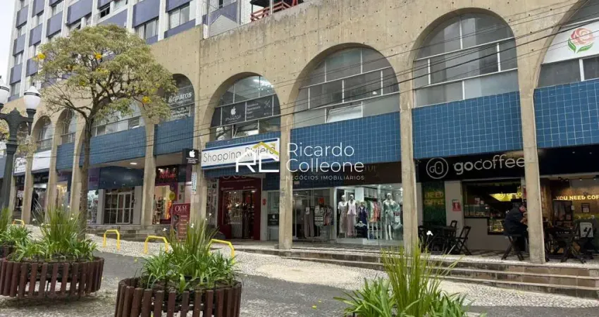 Apartamento padrão face norte, andar alto, 90m2, 3 quartos sendo 1 suite.