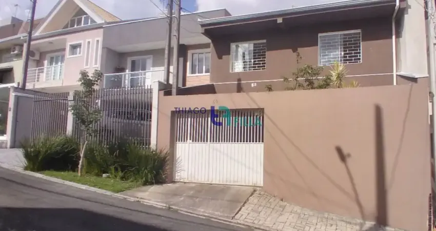 Amplo Sobrado com 3 quartos à venda