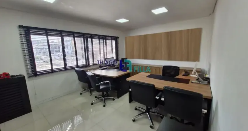 Sala comercial com 2 salas à venda na Rua Comendador Macedo, 62, Centro, Curitiba