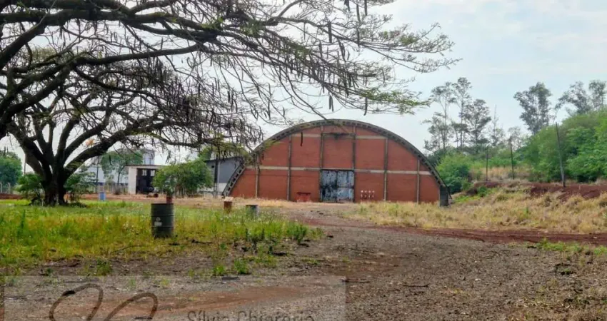 Terreno comercial à venda no Cilo 3, Londrina