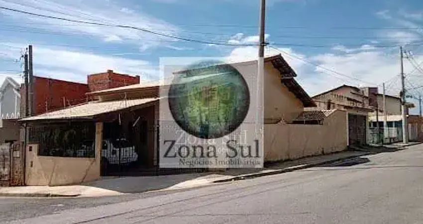 Casa com 4 quartos à venda na Rua Elpídio Martins, 197, Jardim Araújo, Votorantim