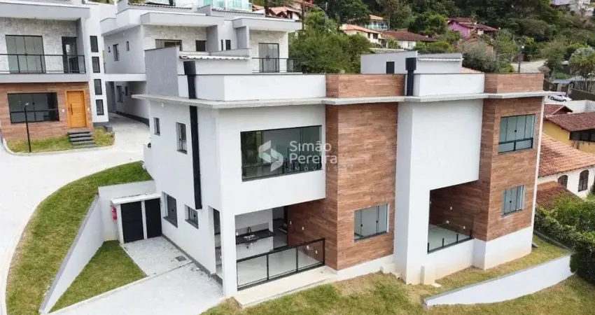 Casa em condomínio fechado com 3 quartos à venda no Golfe, Teresópolis 