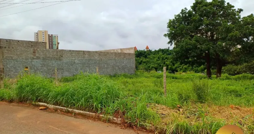 Terreno em Caldas Novas no Bairro do Turista II com 2.432m² mais área verde