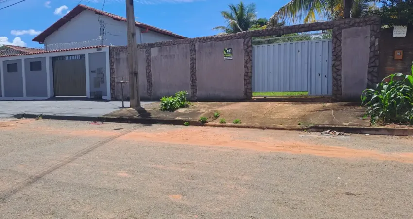 Lote em excelente localização no itanhangá 2 em caldas novas com 360 metros, murado, escriturado, asfalto