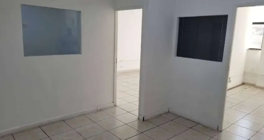 Sala comercial com 100 m2 de área útil no Santa Mena - Locação