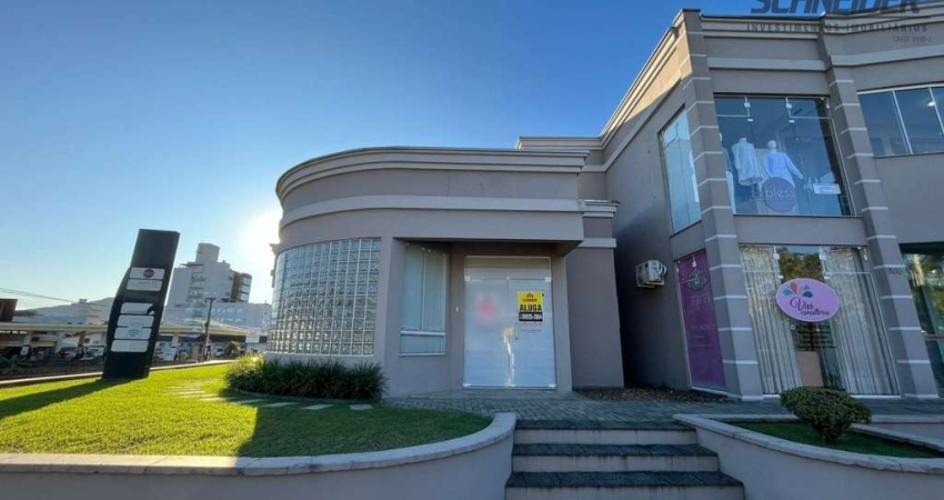 Sala comercial para alugar no bairro Centro em Timbó/SC
