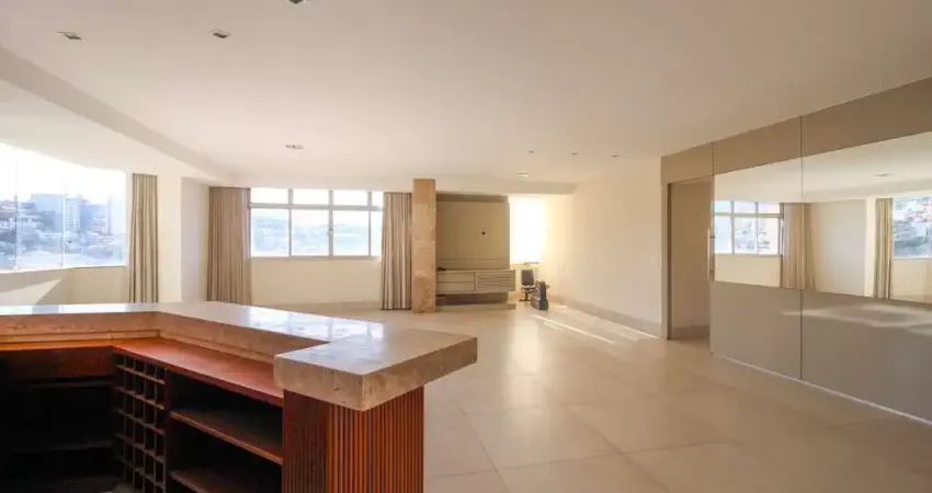 Apartamento com 3 quartos à venda na Rua Rigel, Santa Lúcia, Belo Horizonte