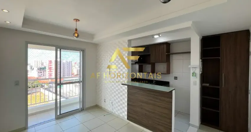 Apartamento semimobiliado no spazio acqua, com 2 quartos (1 suíte), sombra e vista privativa.