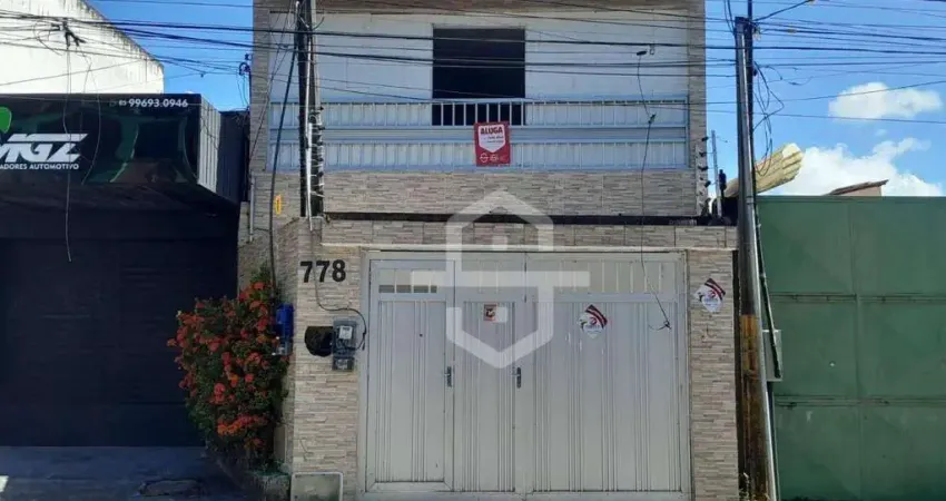Casa com 4 dormitórios para alugar, 200 m² por R$ 2.500,00/mês - Montese - Fortaleza/CE
