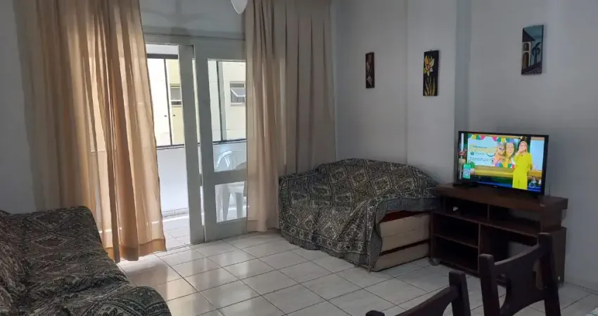 2 dormitórios com terraço a 1 quadra da praia para alugar