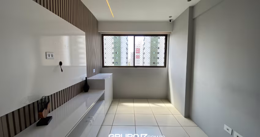 Apartamento semi mobiliado | 2 quartos | 2 banheiros | 1 vaga coberta