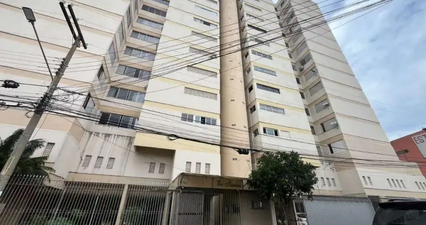 Apartamento com 3 quartos para alugar na Pina Junior, 73, Centro, Anápolis