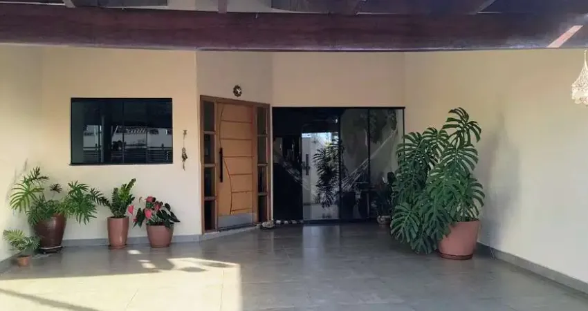 Casa com 3 quartos à venda na Pb 11, 300, Parque dos Pirineus, Anápolis